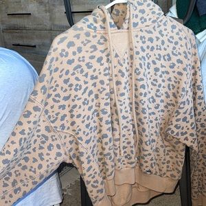Abercrombie | Cheetah Print Cropped Hoodie - Size Small
